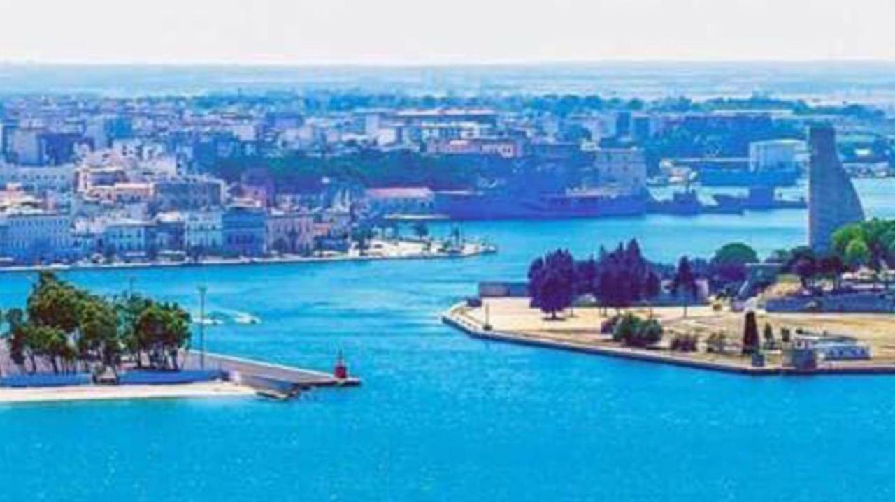 Casa Vacanze Corso Roma Brindisi Exteriér fotografie